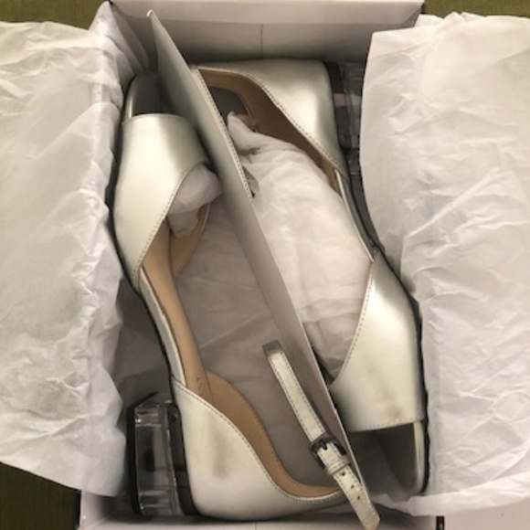 🌻 Nine West Volor Block-Heel Sandals 🌻 - Picture 7 of 8